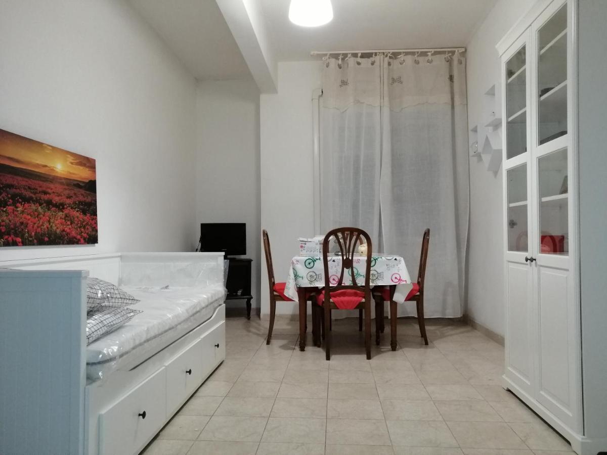 Apartment In My Place Rom